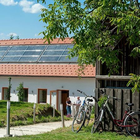 Ferienwohnung Weinkutscher Obermixnitz Exterior photo